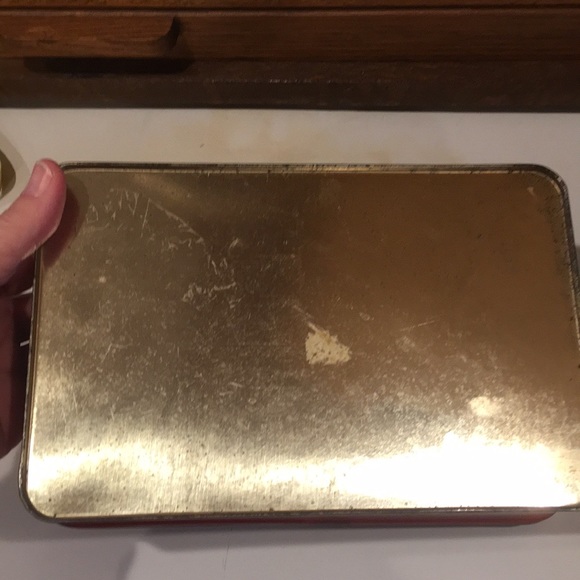 Vintage DeMet’s English Toffee Tin - Picture 8 of 8